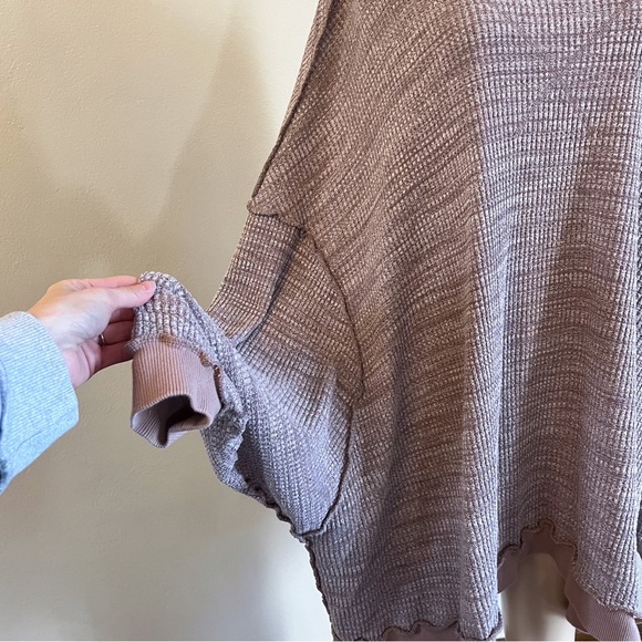 Free People We The Free So Fresh Oversized Slouchy Thermal Chestnut Sz Medium - Picture 6 of 10